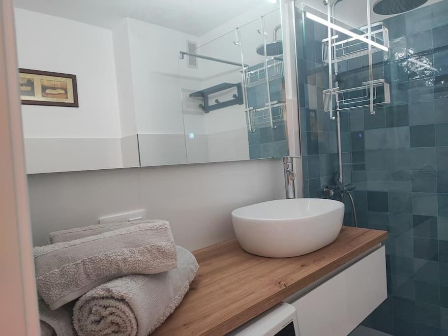 3Min Walk Playa Del Ingles Apartment San Bartolomé エクステリア 写真